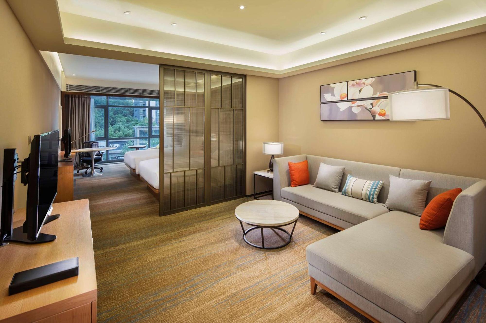 Hilton Garden Inn Shiyan Shiyan  Exterior photo