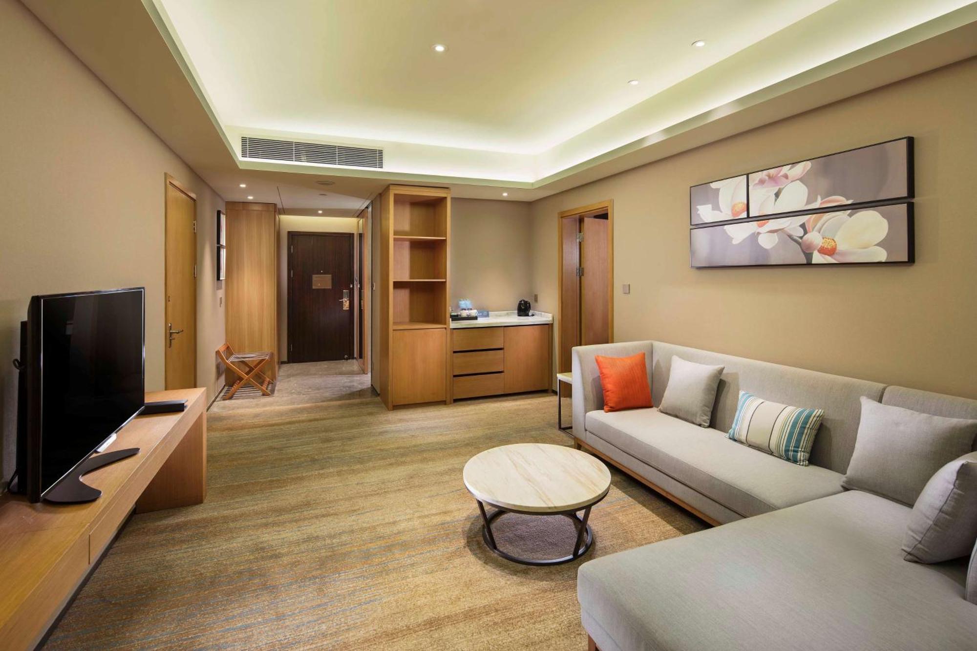 Hilton Garden Inn Shiyan Shiyan  Exterior photo